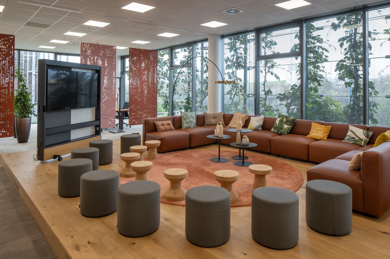 Premium coworking lounge